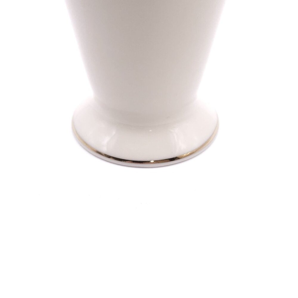 White Ceramic Vase With Rose Embossed Design & Gold Trim - Picture 3 of 11